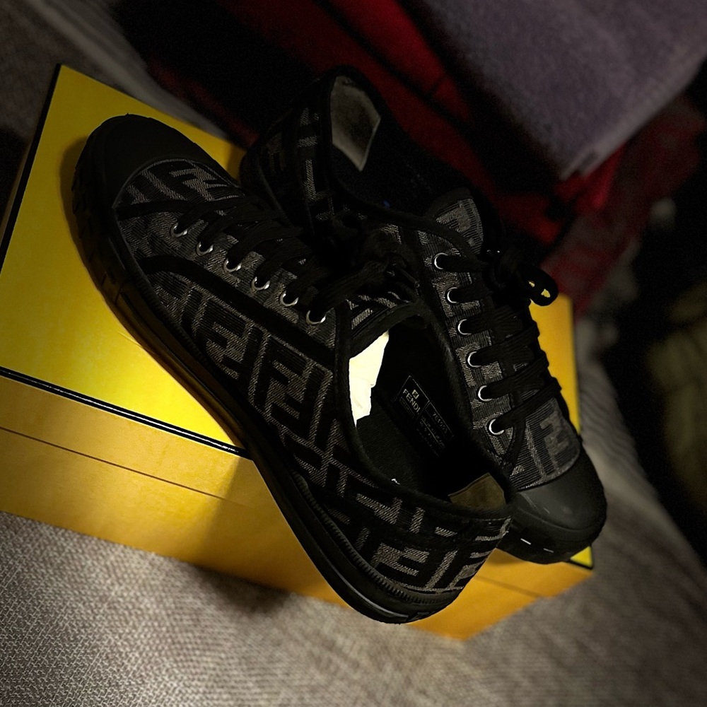 Men’s Fendi Canvas Monogram Low Top Sneakers